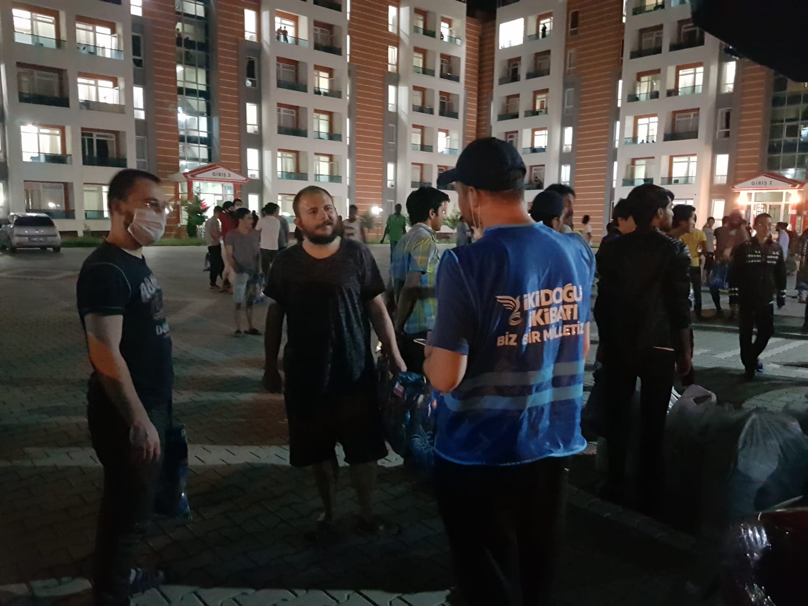 Öğrenci Yurtlarına Kadir Gecesi Sürprizi!