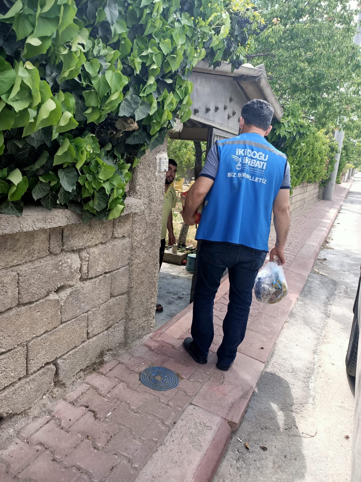 İki Doğu İki Batı’dan Bayram Sürprizi