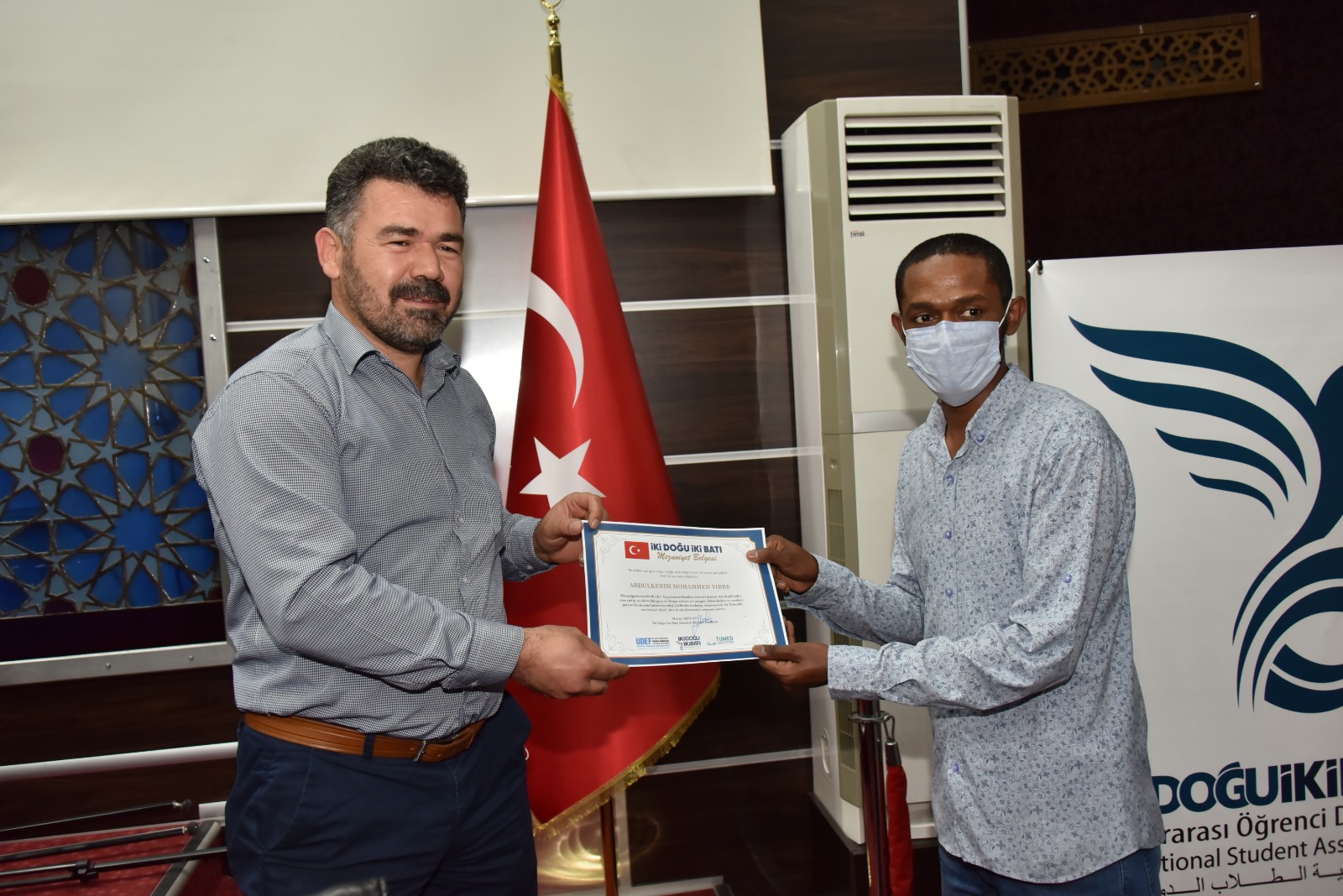 Konya’daki uluslararası öğrenciler mezuniyet heyecanı yaşadı