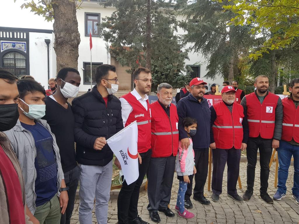 Öğrencilerimiz Kızılay Haftası Etkinliklerine Katıldı