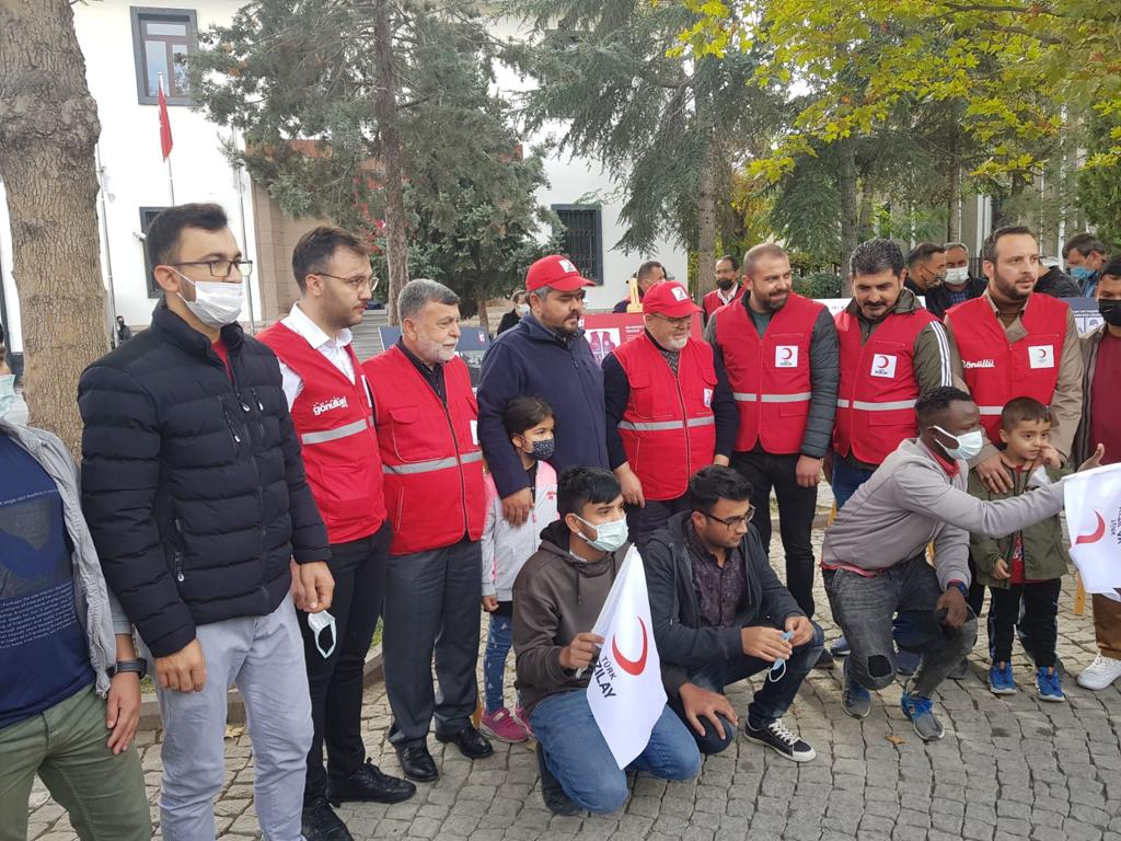 Öğrencilerimiz Kızılay Haftası Etkinliklerine Katıldı