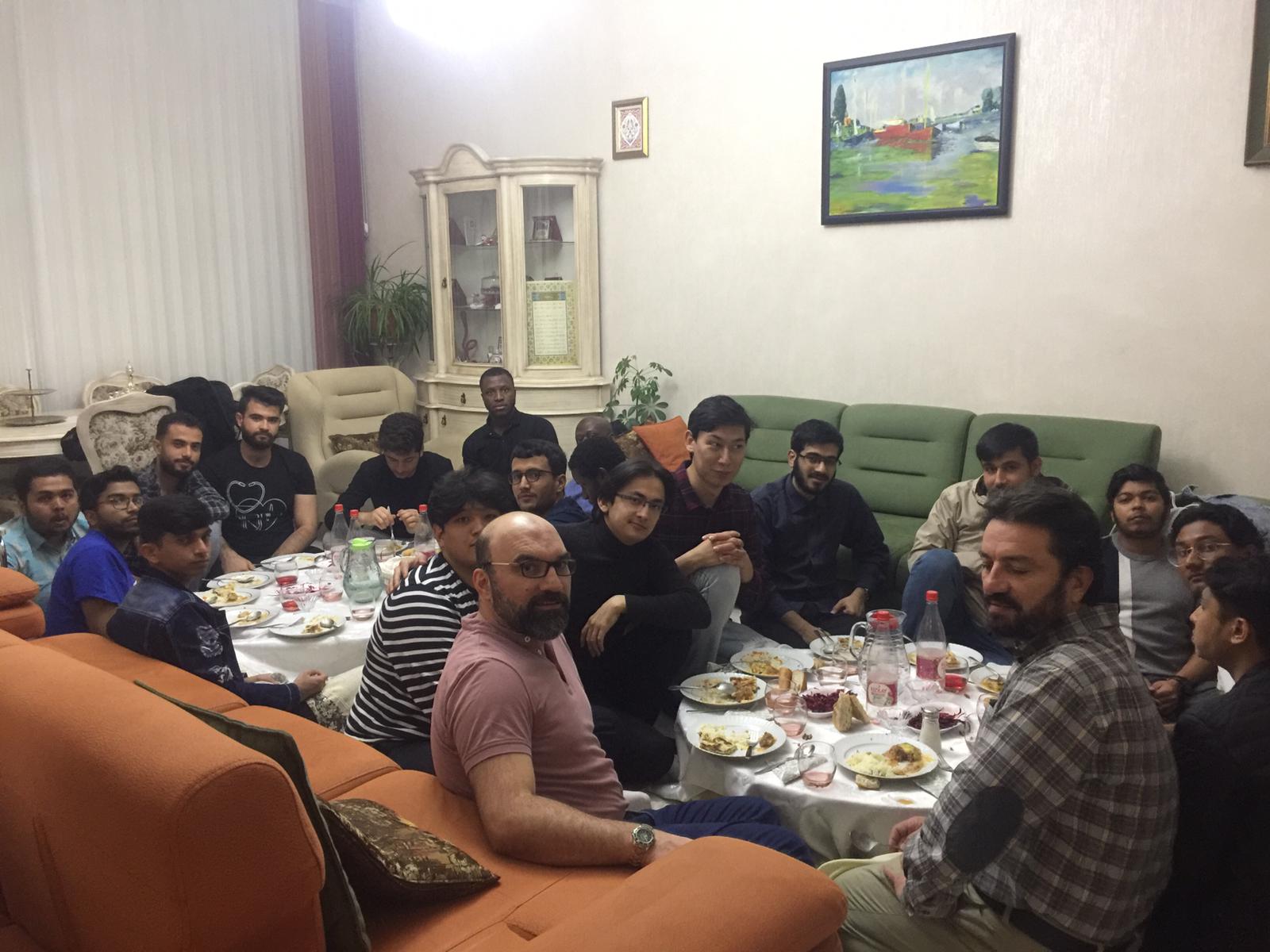 Hayırseverlerimiz Öğrencilerimizi İftarda Misafir Ediyor...