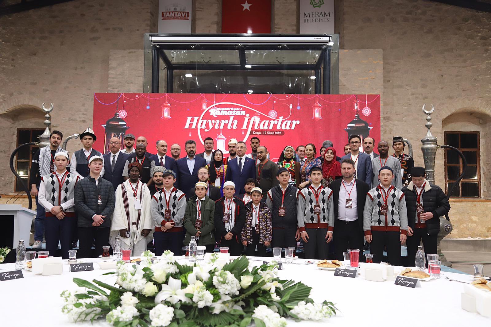 Uluslararası Öğrencilerimiz Cumhurbaşkanı Yardımcısı Fuat Oktay ile