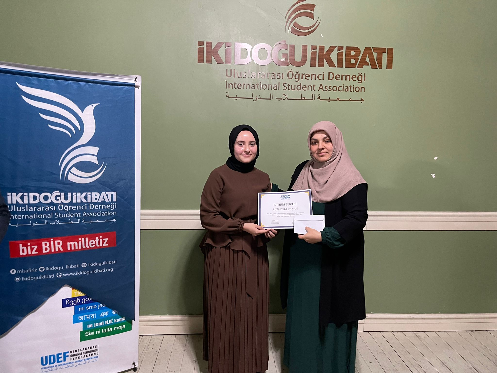 Okuma Guruplarımıza Katılan Öğrencilerimize Sertifikalarını Takdim Ettik