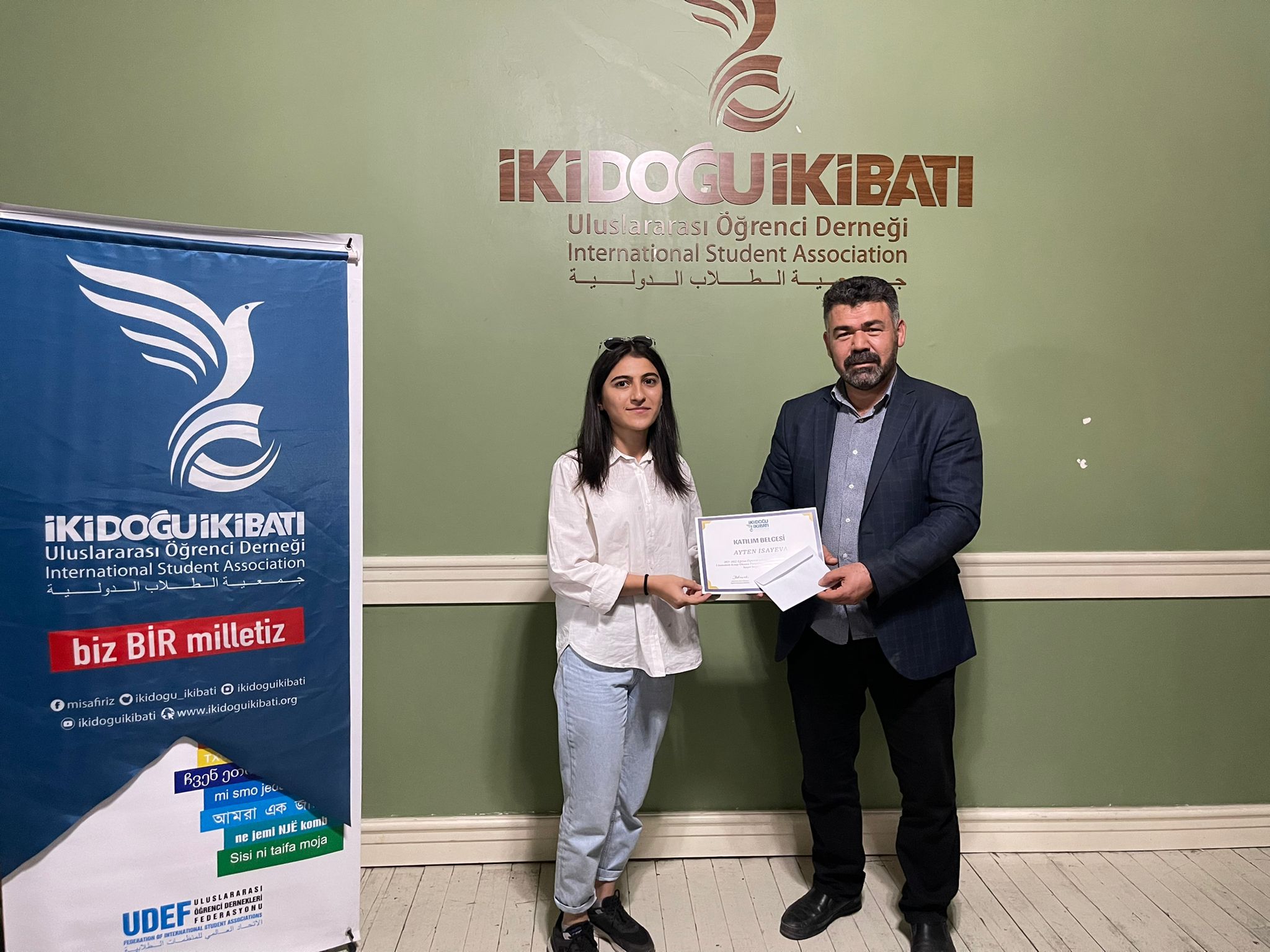 Okuma Guruplarımıza Katılan Öğrencilerimize Sertifikalarını Takdim Ettik
