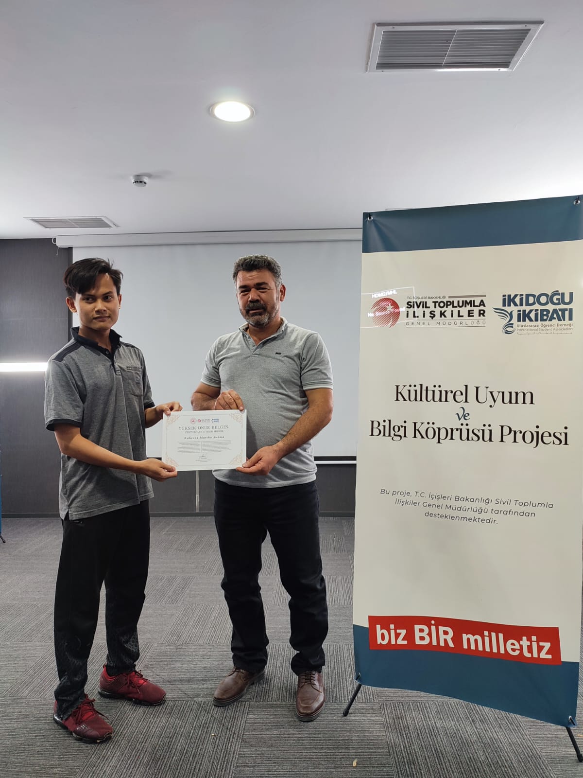 Kültürel Uyum Ve Bilgi Köprüsü Projesi'nin Kapanış Programını Gerçekleştirdik